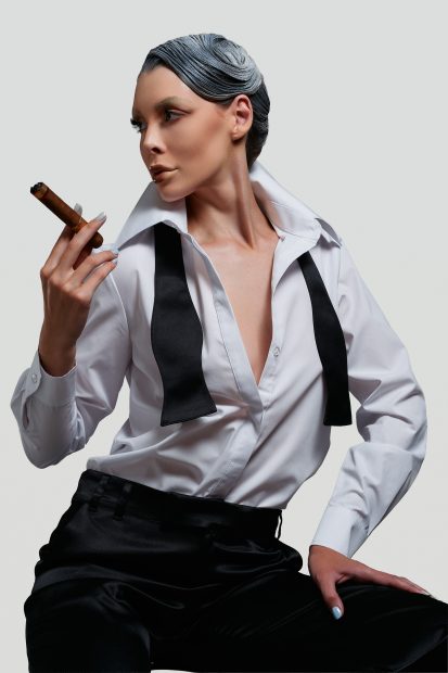 Carlott <p> Shirt with black open bow tie