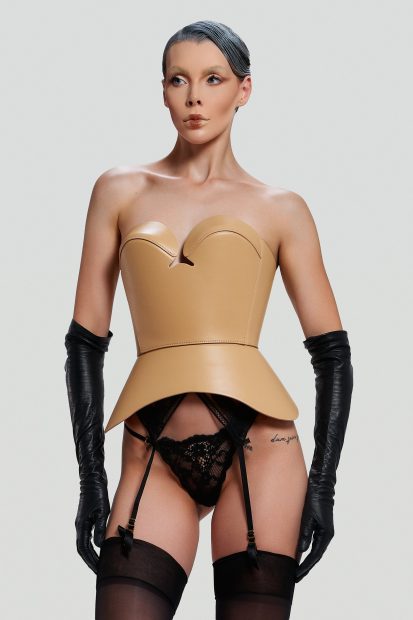 DE LAUER <p>beige corset