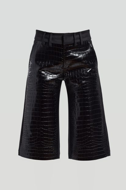 CAPRI <p>Mid leg crocodile trousers